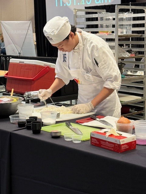 Huge congratulations to our Ridgeview culinary students who competed in the Florida ProStart Culinary Competition this past weekend! In a historic moment for our program, our Culinary Team—CJ, Ricky, Cole, and Gavin—broke into the winner’s circle for the first time, earning an outstanding 4th place finish out of 30 schools across the state of Florida, the highest ranking in Ridgeview history. Their teamwork, precision, and professionalism truly shined on a statewide stage. We are also proud of Selia, who represented Ridgeview with excellence in the Decorative Food Centerpiece category. These students exemplify the dedication, skill, and Panther pride that define our culinary program.