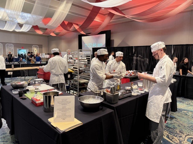 Huge congratulations to our Ridgeview culinary students who competed in the Florida ProStart Culinary Competition this past weekend! In a historic moment for our program, our Culinary Team—CJ, Ricky, Cole, and Gavin—broke into the winner’s circle for the first time, earning an outstanding 4th place finish out of 30 schools across the state of Florida, the highest ranking in Ridgeview history. Their teamwork, precision, and professionalism truly shined on a statewide stage. We are also proud of Selia, who represented Ridgeview with excellence in the Decorative Food Centerpiece category. These students exemplify the dedication, skill, and Panther pride that define our culinary program.