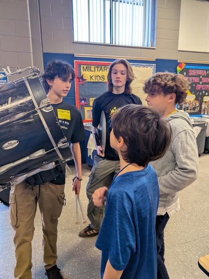 Our Panther Band students had the opportunity to perform at Tynes Elementary School, sharing several musical selections and giving younger students a hands-on look at a variety of band instruments. Their enthusiasm, professionalism, and Panther Pride were on full display as they represented our program and inspired future musicians. We are incredibly proud of them! 🎶💙🐾