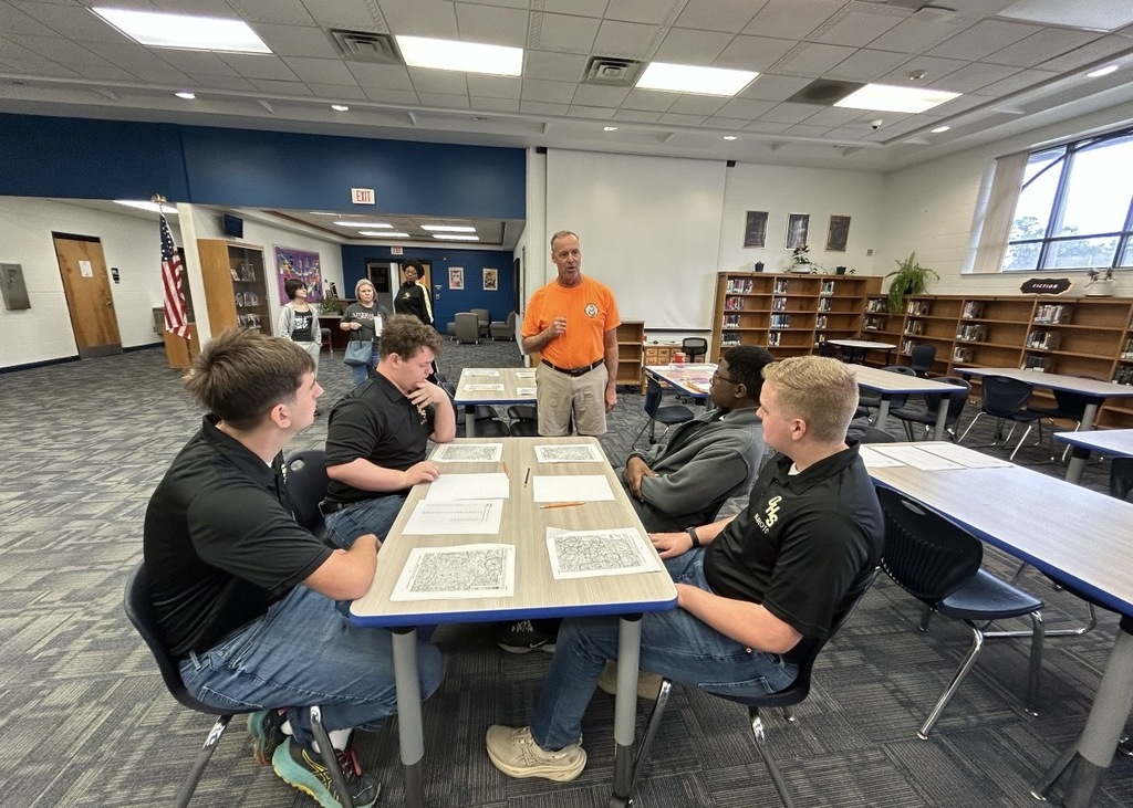 Congratulations to NJROTC's DRONE team for their 2nd place finish at the Area 10 championship. With their finish, they've qualified for the national drone championship in Atlanta. 