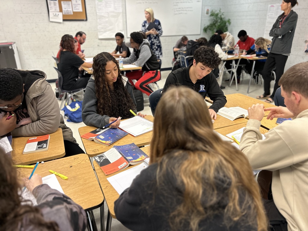 Students in Ms. Michaels and Mr. Gonzalez’s classes were deeply engaged as they worked collaboratively to analyze four different poems while making intentional connections to The Great Gatsby. From the start, each group examined how the poems reflected Fitzgerald’s themes of wealth, illusion, perception, tragedy, and the human desire for more. Students took ownership of their texts, closely analyzing words, imagery, tone, and symbolism to uncover deeper meaning. Through shared annotation and purposeful discussion, they supported their ideas with clear textual evidence, referenced characters and events from the novel, and engaged in strong academic dialogue. This is what student-centered instruction looks like — students doing the cognitive work, thinking critically, and making powerful cross-text connections.