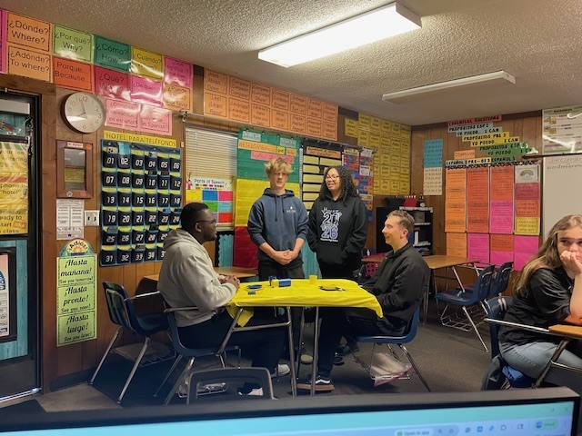 Students in Señora Peña’s Spanish 2 class recently brought their learning to life through role-play presentations based on different situations that could happen in a restaurant. Using their Spanish vocabulary and conversational skills, students acted out scenarios to practice ordering food, asking questions, and responding in real-world contexts. Their creativity made the presentations both fun and engaging while strengthening their confidence in speaking the language. 