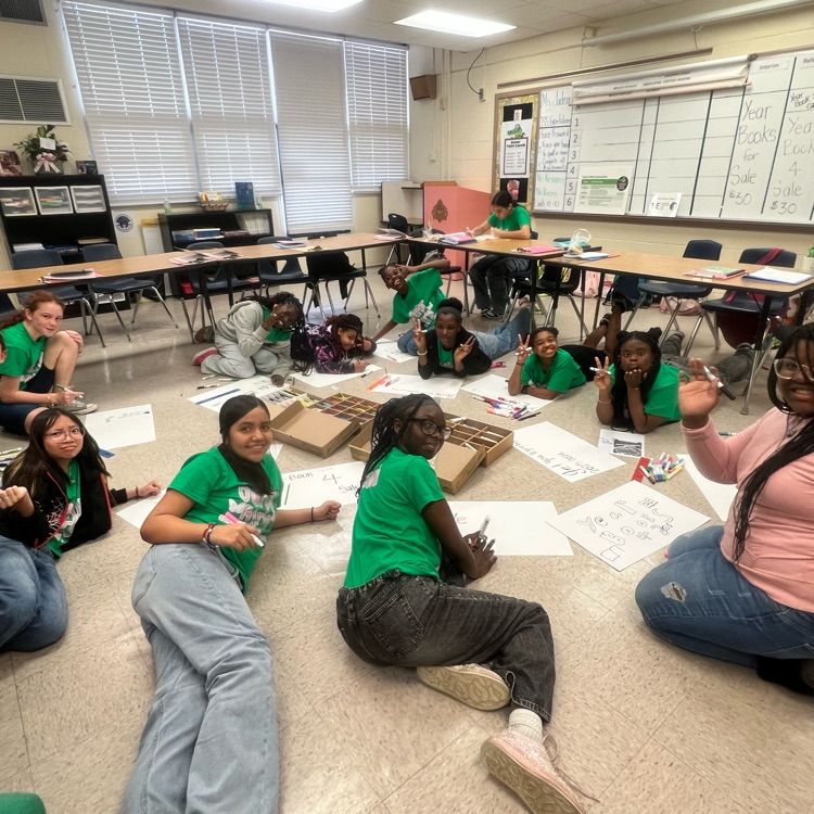 Gator Girls Yearbook poster making 