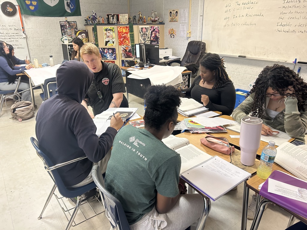 In Mr. Ray’s 10th-grade English class, students engaged in collaborative learning as they analyzed a variety of texts, including The Golden Touch, The Necklace, Civil Peace, In La Rinconada, and a poetry collection. Working in groups, students examined their assigned text to identify figurative language while discussing how these literary devices help develop the central idea. Throughout the lesson, students participated in meaningful academic conversations and supported their thinking with evidence from the text. #PanthersRISE 