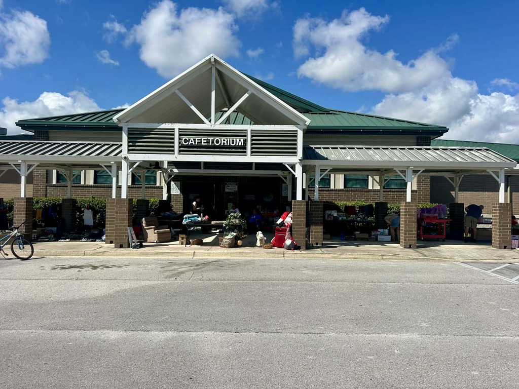 Our ESE multi grade rummage sale was a success and so much fun!