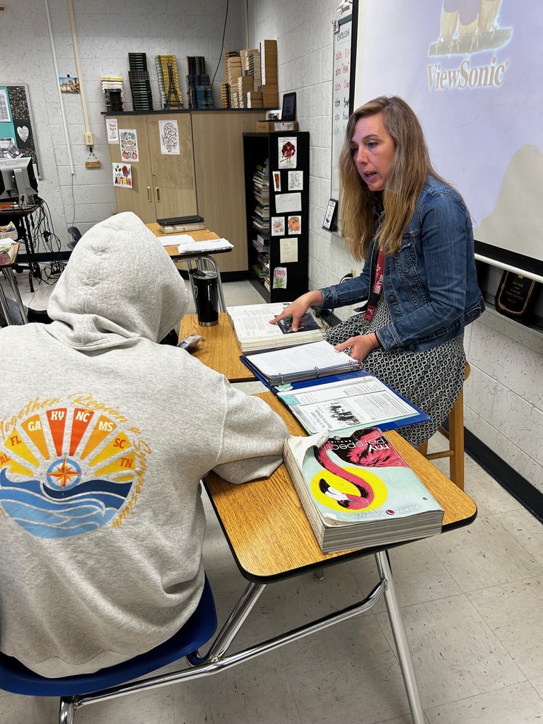 Ms. Eaton’s 10th-grade English students strengthened their writing skills by explaining the role of materialism in their daily lives. Using a paragraph ladder strategy, students broke down the structure of a strong body paragraph by identifying their opinion, explaining their thinking, supporting it with textual evidence, and tying their ideas back to their overall claim. With guidance from the writing notes and the model displayed on the board, students pulled evidence from multiple texts, such as “The Golden Touch,” “The Necklace,” and “Avarice,” to build thoughtful, well-supported arguments. Through planning, organizing ideas, and selecting meaningful quotes, students strengthened their analytical writing while learning to support their claims with clear evidence.