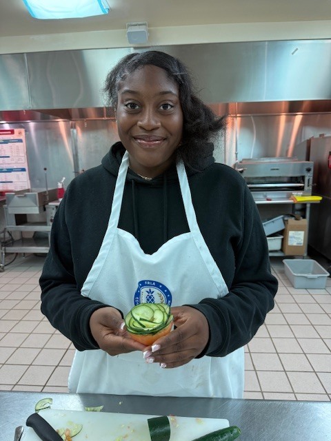 Students in Culinary 3 and 4 are sharpening their culinary artistry while learning garnishing and decorative food presentation. As part of the lesson, students practiced transforming cucumbers into delicate flower designs, building both knife skills and attention to detail. Activities like this help our Panthers understand that presentation is just as important as flavor in the culinary world while allowing them to showcase their creativity in the kitchen.