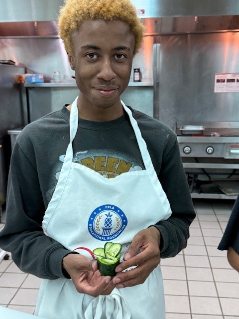 Students in Culinary 3 and 4 are sharpening their culinary artistry while learning garnishing and decorative food presentation. As part of the lesson, students practiced transforming cucumbers into delicate flower designs, building both knife skills and attention to detail. Activities like this help our Panthers understand that presentation is just as important as flavor in the culinary world while allowing them to showcase their creativity in the kitchen.