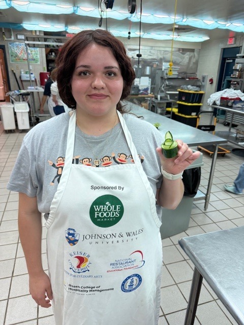 Students in Culinary 3 and 4 are sharpening their culinary artistry while learning garnishing and decorative food presentation. As part of the lesson, students practiced transforming cucumbers into delicate flower designs, building both knife skills and attention to detail. Activities like this help our Panthers understand that presentation is just as important as flavor in the culinary world while allowing them to showcase their creativity in the kitchen.