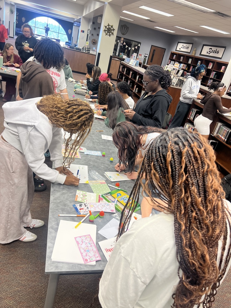 Knights giving back in the best way! Today, our Rising Above club teamed up with our Senior Women to spread a little springtime joy. Together, they created cheerful, spring-themed cards and filled Easter eggs for an upcoming egg hunt at a local assisted living facility. We are proud of these students for making a difference and brightening someone’s day.