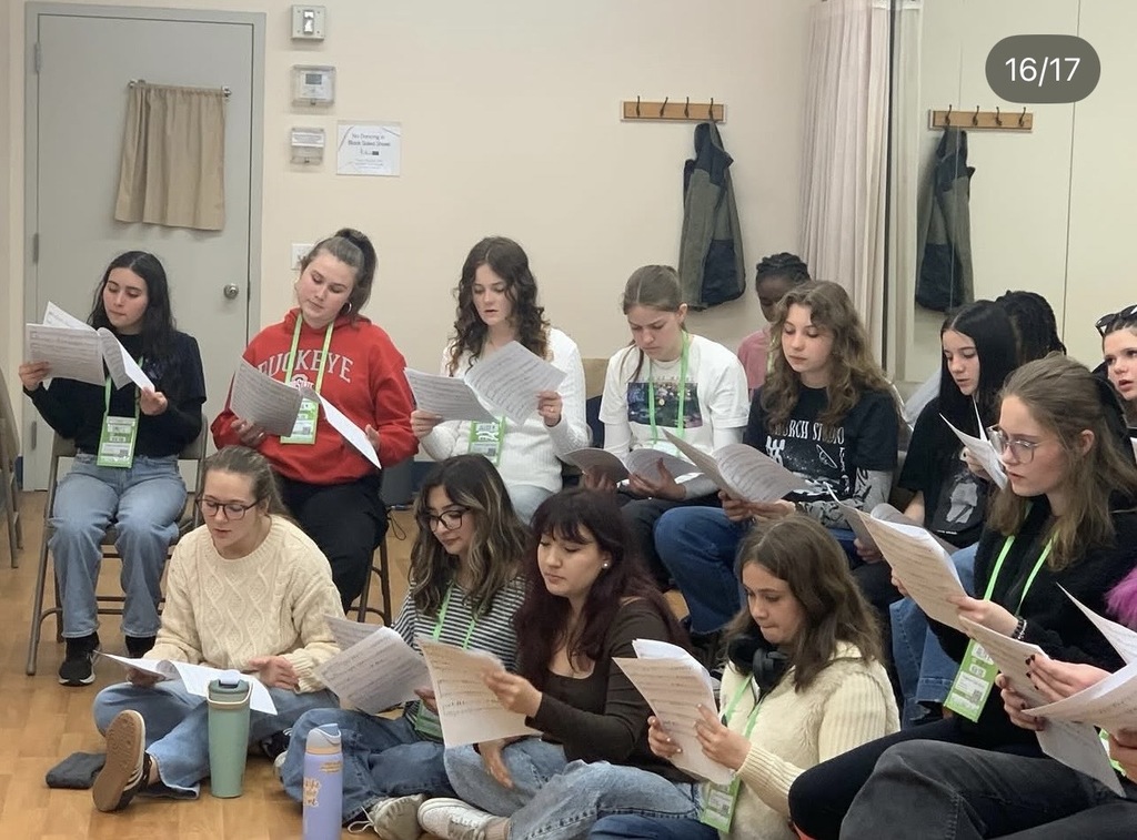 Some of our chorus students had an incredible experience at The Broadway Vocal Clinic in New York, where they worked alongside industry professionals and immersed themselves in the artistry and discipline of Broadway performance. Through this experience, they strengthened their vocal skills, learned from experts in the field, and gained insight into what it takes to perform at a high level.  A special shoutout to @misskimizzo for the impact she made on our students throughout this experience. Her passion, talent, and dedication to mentoring young performers truly inspired our group and made this opportunity even more meaningful. We are so grateful for the time, energy, and heart she pours into supporting students.  Experiences like this are what it’s all about—learning beyond the classroom, growing as performers, and creating memories that will last a lifetime.