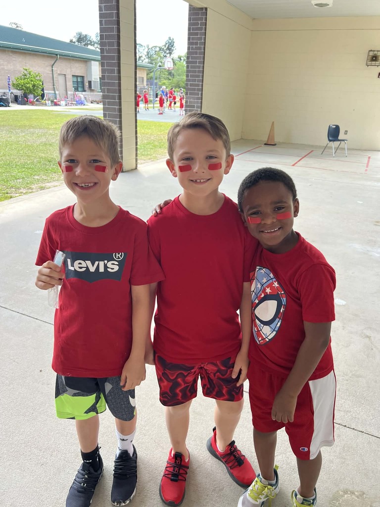 💥Field Day Fun Post #2💥 Thanks bunches to Coach Bravo, our teachers/faculty and all our parent volunteers who helped us make Field Day the BEST DAY EVER!🤩 We think our kiddos may have had a good time!🤣