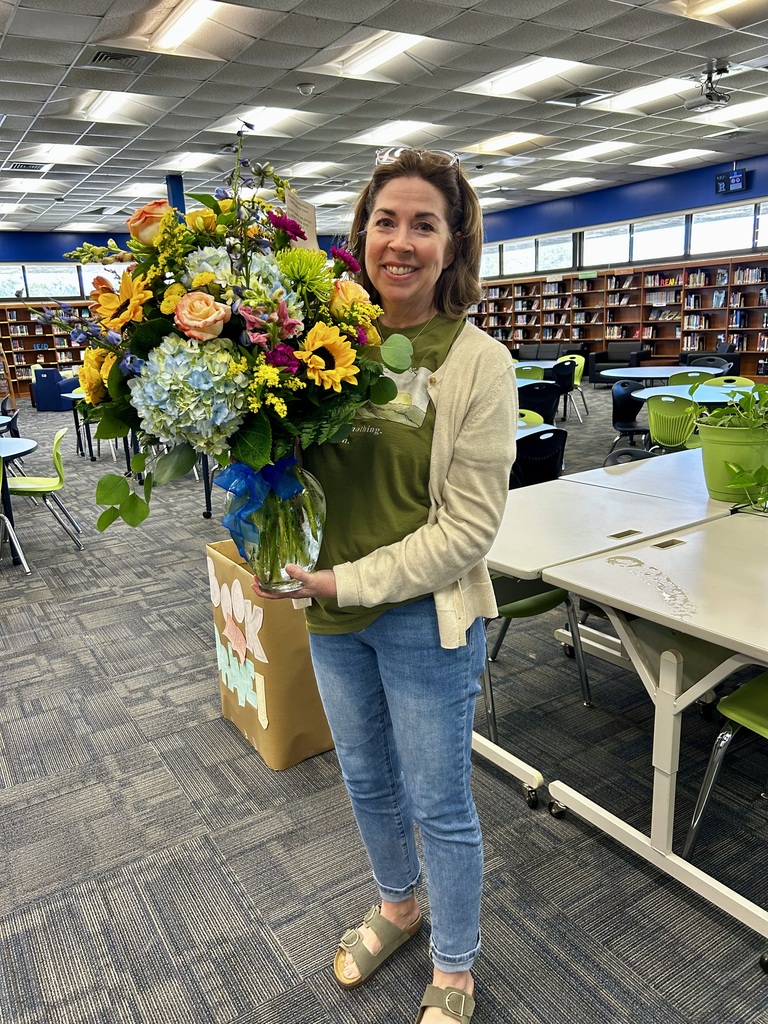 Happy Librarian Day to our incredible Ms. Pittman! 📚💙  Ms. Pittman is truly the heart of our media center, creating a space where students feel welcomed, inspired, and excited to learn. From helping students discover their next great read to supporting research, literacy initiatives, and classroom connections, she goes above and beyond every single day. Her passion for literacy and dedication to our students make a lasting impact across our campus. We are so grateful for all she does to support Panther success!