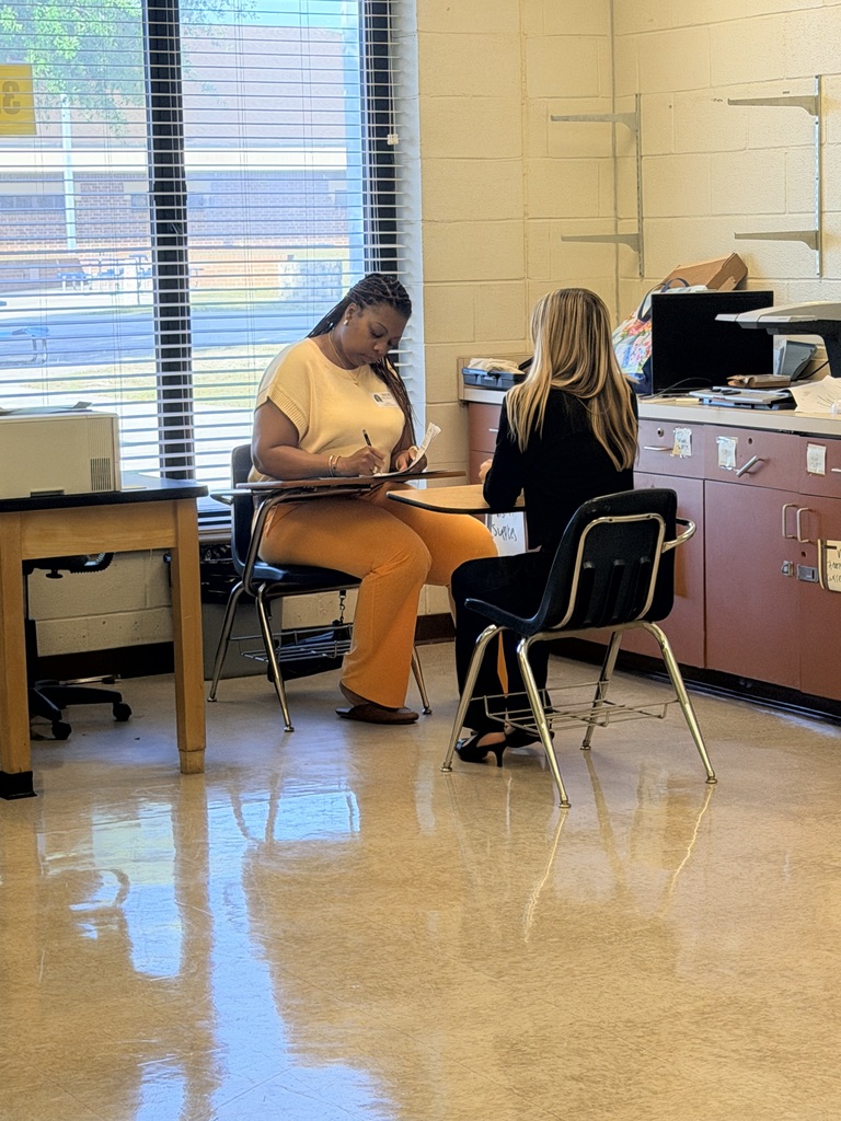 A very special thank you to the HR and management team at Episcopal Children’s Services for taking time out of their busy schedules to conduct mock interviews with our Early Childhood Education seniors. This hands-on experience gave our students the opportunity to practice professional skills, receive valuable feedback, and build confidence as they prepare for their next steps. We are so proud of how well our students represented Ridgeview—what an incredible job by all!