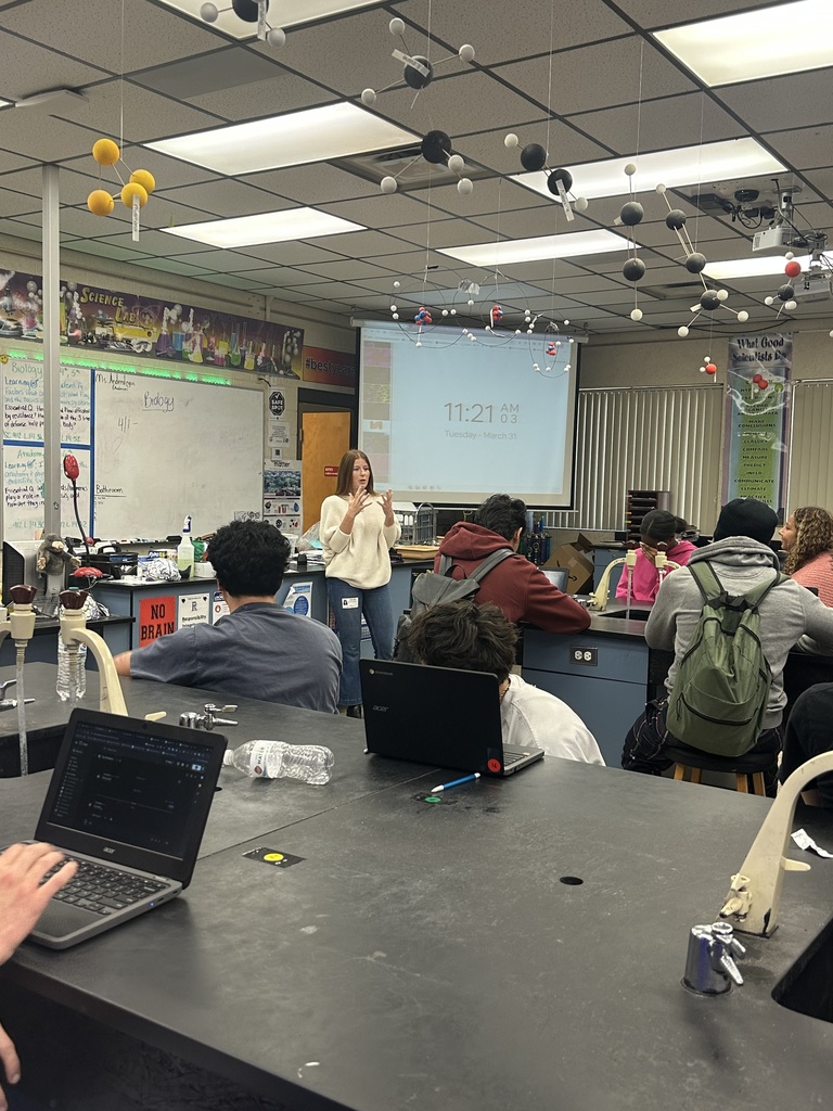  Biology and AICE Environmental Management students in Ms. Andersen's and Ms. Wells's classes had the exciting opportunity to listen to guest speaker and Ridgeview Alum, Nicole Andersen, who discussed what it is like to work in the field of environmental science. She provided insight into how jobs in environmental science can range from hands-on fieldwork to working for corporations to ensure they are following environmental compliance regulations. She went over how she got involved with sustainability during college, studying the increase of microplastics in oysters, and how students can get involved with local sustainability efforts through organizations like GTMNERR.