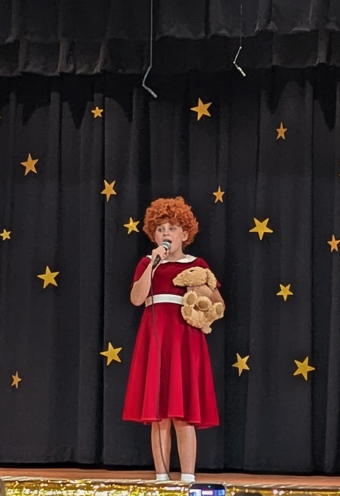 🌟 BRAVO, MANATEES! 🌟 What an absolutely incredible night! A huge THANK YOU to all of our amazing 3rd through 6th-grade performers who took the stage for our 3rd Annual Talent Show. From the music and magic to the dance moves and comedy, you truly blew us away with your hard work and bravery! 🎤✨👏  We also want to give a special shout-out to the families, teachers, and staff who came out to cheer, clap, and make the night so special. Our school community is truly one of a kind.