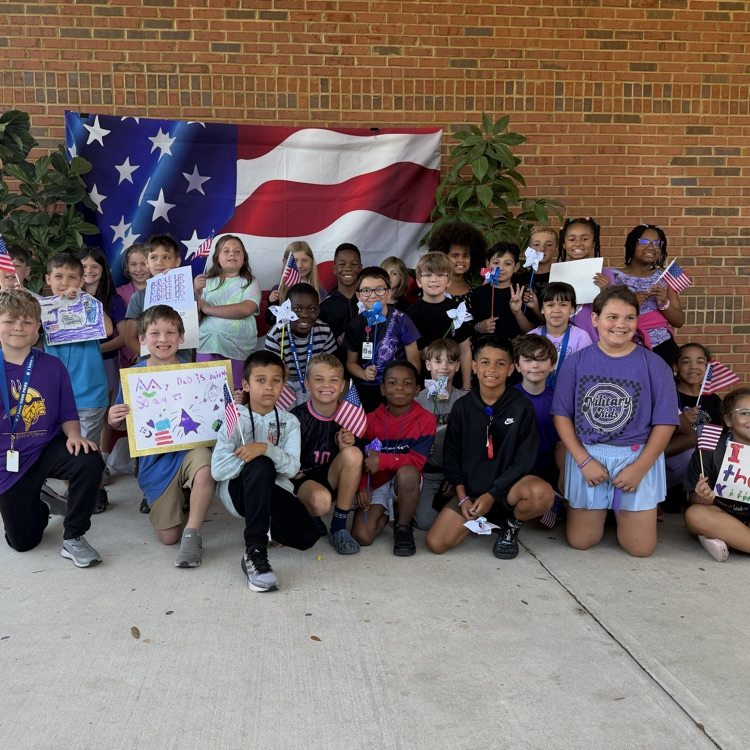 Behind every strong service member is an even stronger child 💜 Today we celebrate YOU 🇺🇸