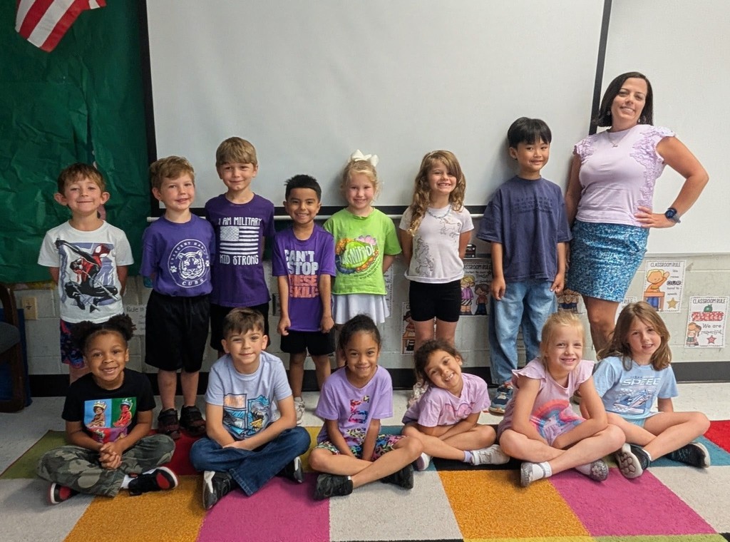 We had an incredible day honoring our military-connected students! From a sea of purple in the hallways to a very special luncheon on the stage, the PES spirit was on full display.  A huge thank you to our students for showing so much support and to our military families for everything you do. We are so proud of our military Manatees!