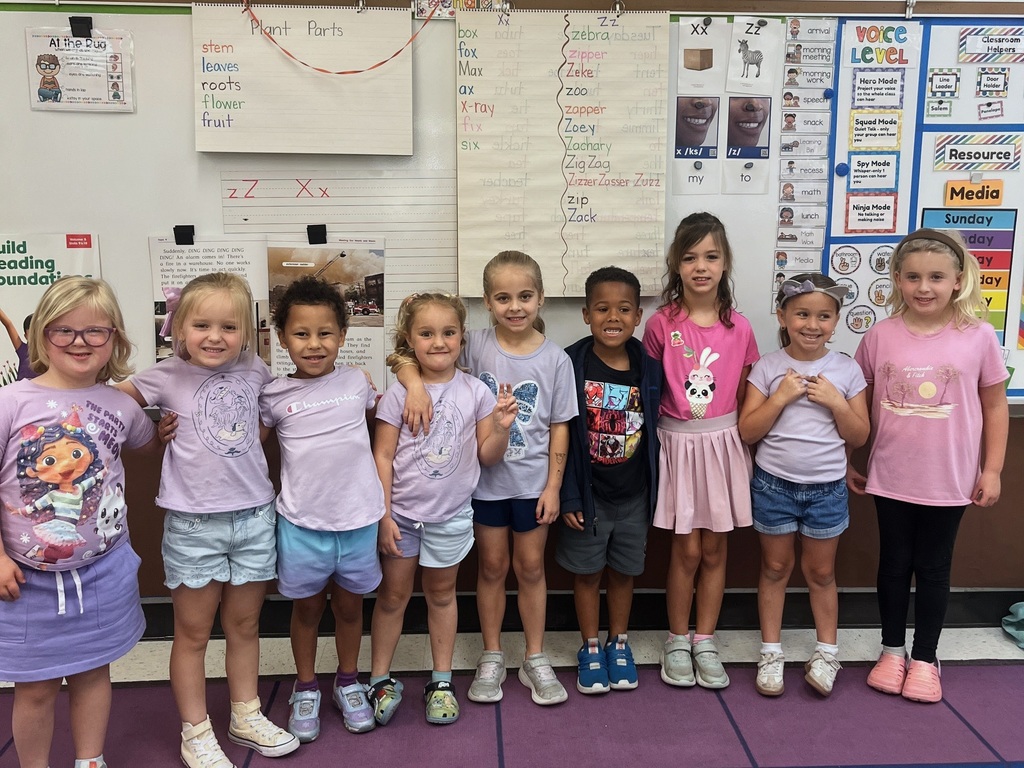 We had an incredible day honoring our military-connected students! From a sea of purple in the hallways to a very special luncheon on the stage, the PES spirit was on full display.  A huge thank you to our students for showing so much support and to our military families for everything you do. We are so proud of our military Manatees!