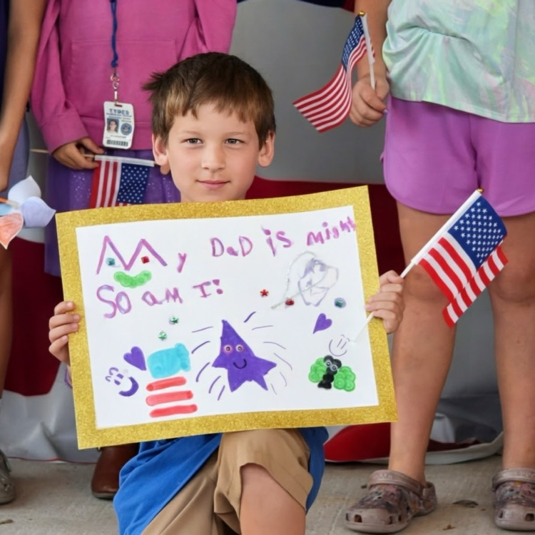 More moments from our Purple Up Parade 💜📸