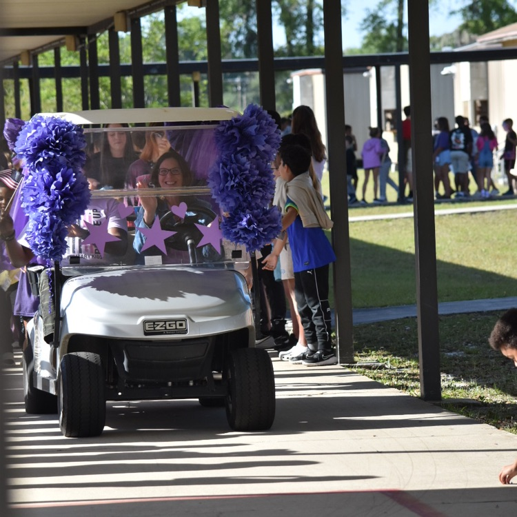 More moments from our Purple Up Parade 💜📸