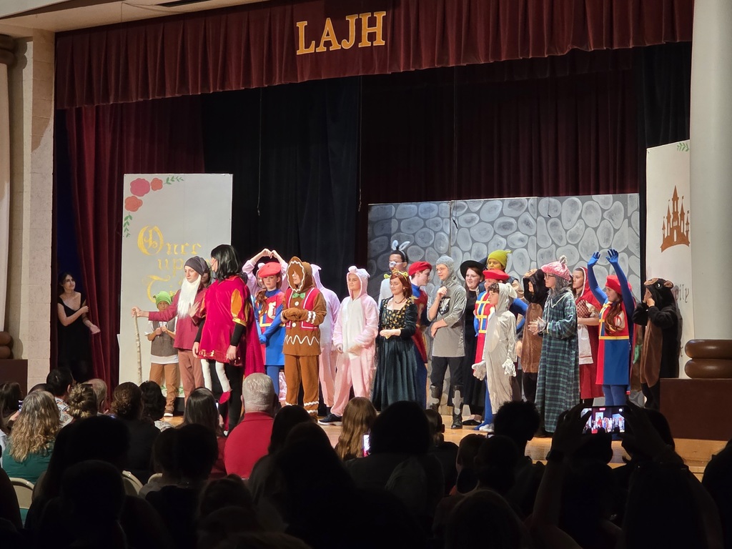 LAJH Performance of Shrek The Musical