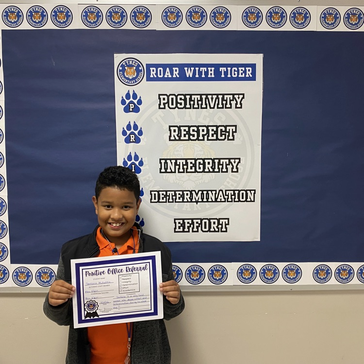 Santana is showing Tiger Pride by demonstrating determination, effort, and academic excellence every day. Keep up the great work! 🐯📚✨