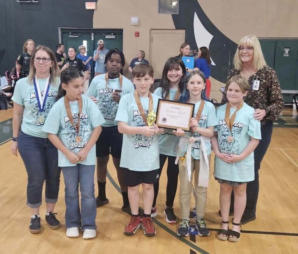 Congratulations to our 4th, 5th, and 6th grade Math Teams as they competed at Math Field Day. 5th grade won Bronze Level and 6th grade won Silver Level. All of the teams worked hard and did amazing! Thanks to Ms. Dupuis, Ms. Villegas and Mrs. Van De Water for the hours and hours they put in coaching our Otters!