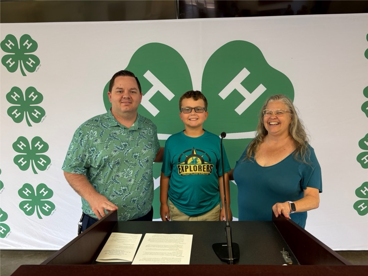 student teacher and principal 