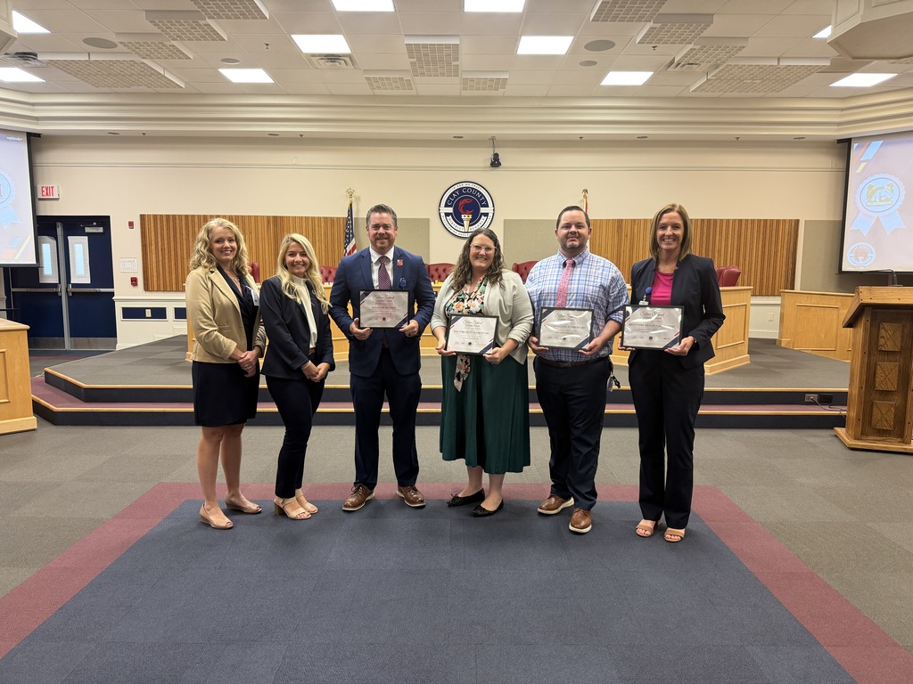 Principals With their awards for school volunteerism