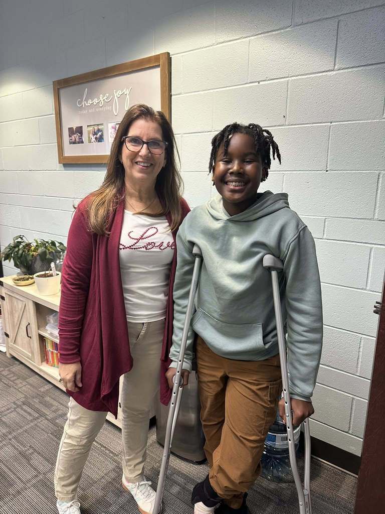 ✨🩷Yippy Skippy Alert!🩷✨ A huge shoutout to our principal, Mrs. Larson, for leading with heart, wisdom, and unwavering dedication every single day. We are so lucky to have you! 