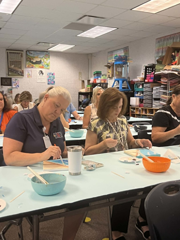 🎨🖌Faculty Art Fun!🖌🎨 We had such a great time CRUISIN' during Faculty/Staff Appreciation Week! One of our activities was painting a beach season that was led by our amazing Mrs. Pickman!