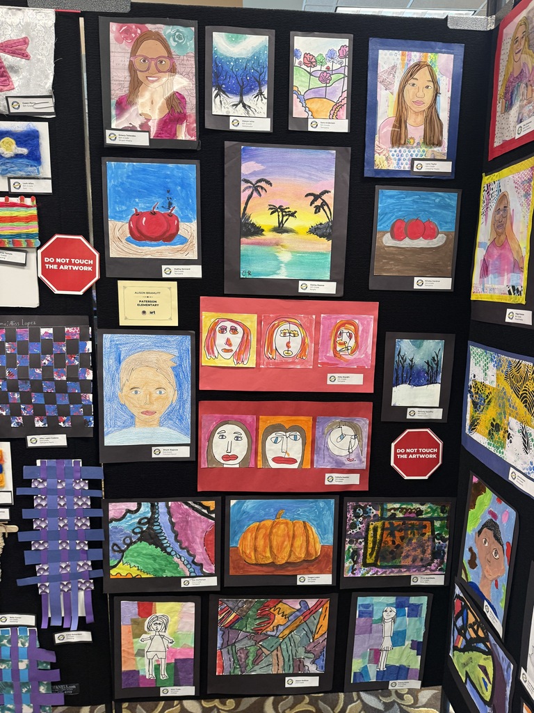🎨✍️ Our Paterson Manatees have some serious artistic talent! Huge thanks to all the families who came out to the Clay County District Schools Annual Art Show this weekend. We loved seeing everyone's amazing creations from Mrs. Bramlitt’s class!  #ArtinEducation #MasterfulManatees #PositivelyPaterson