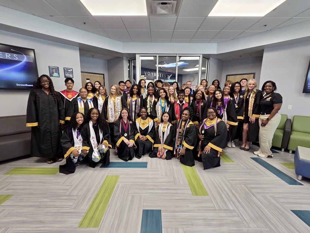 Senior Walk at DOE, OVE, POE, OLJH