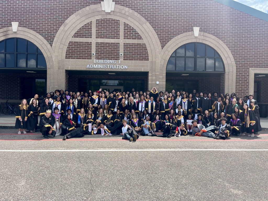 Senior Walk at DOE, OVE, POE, OLJH