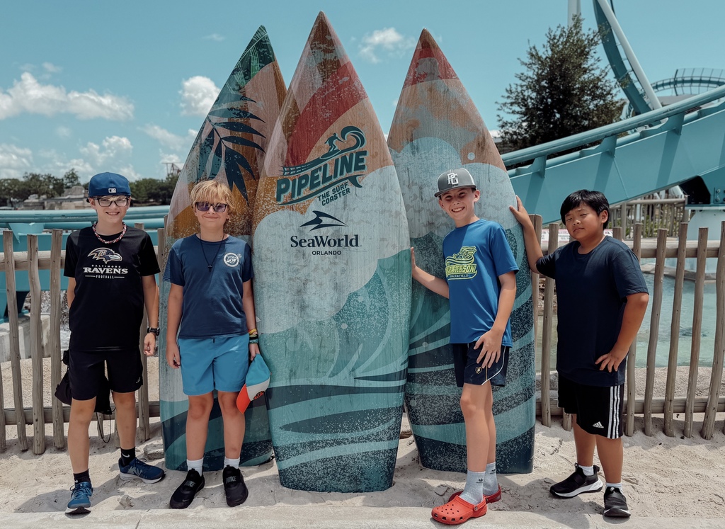 Our Safety Patrols and Manatee Morning News students took a well-deserved field trip to SeaWorld this week!  We want to extend a massive thank you to these dedicated individuals. Because of their hard work and commitment, our school stays safe, protected, and well-informed every single morning. We are so proud of the leadership they show daily, and we're thrilled they had such a fun day celebrating their hard work!