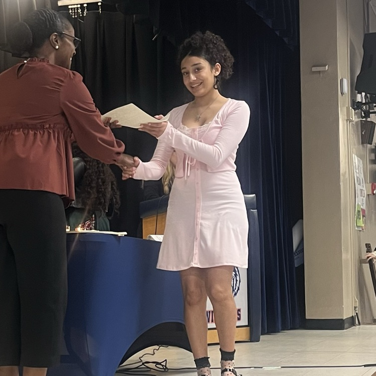 hs