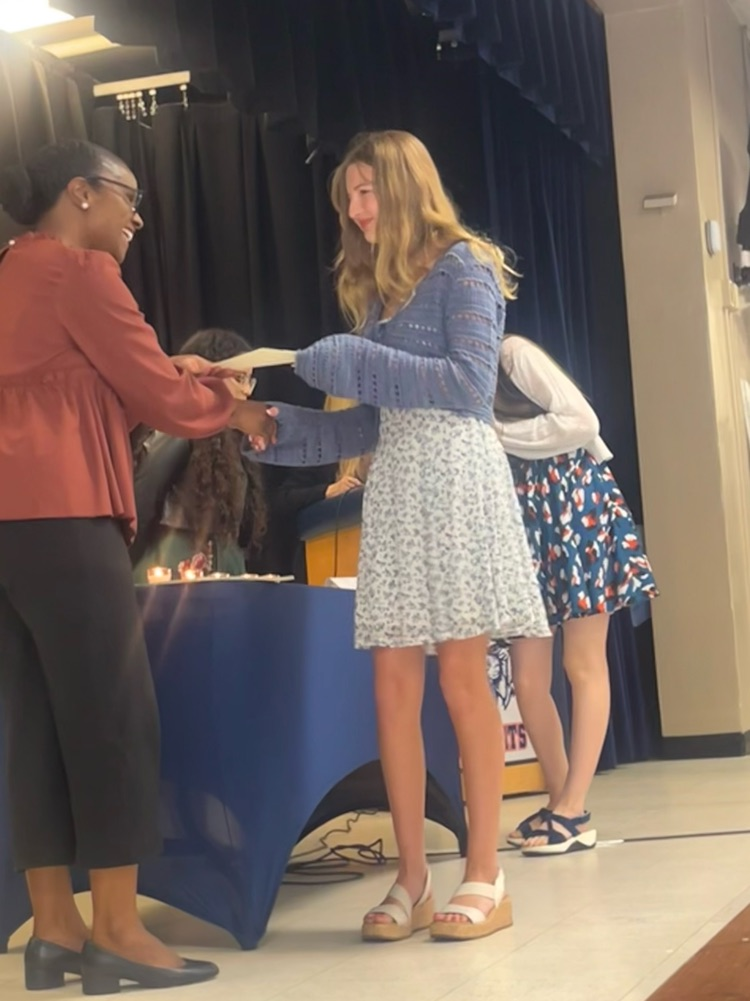 hs