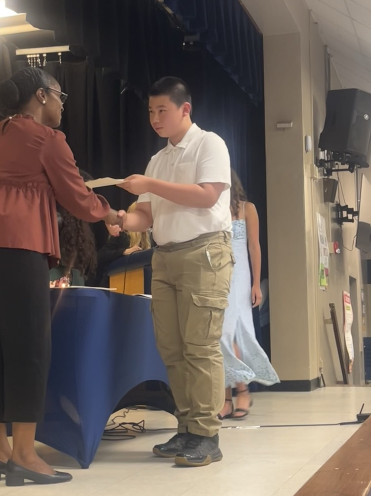 hs