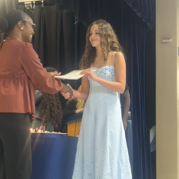 hs