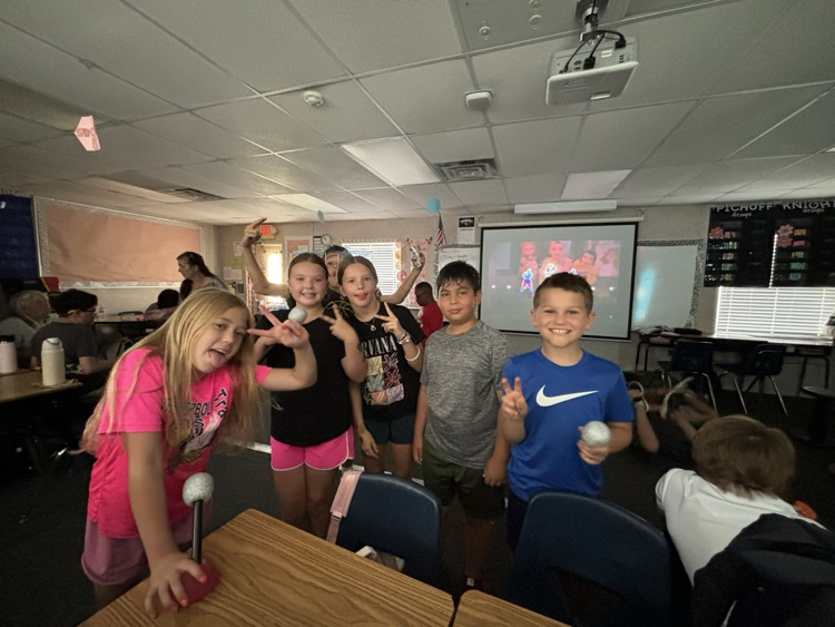 4th Grade Celebration