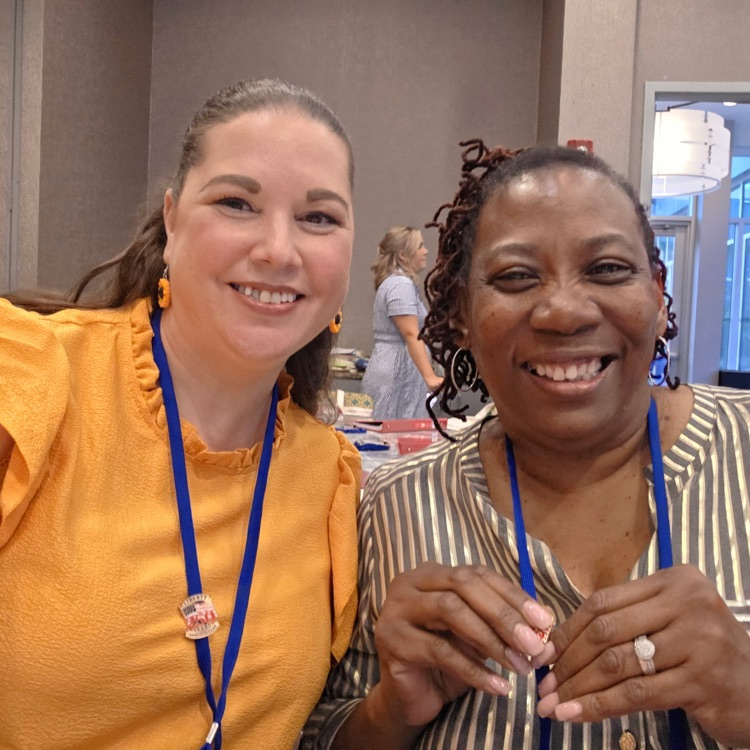A photo of Ms. Clanton and Mrs. Johnson