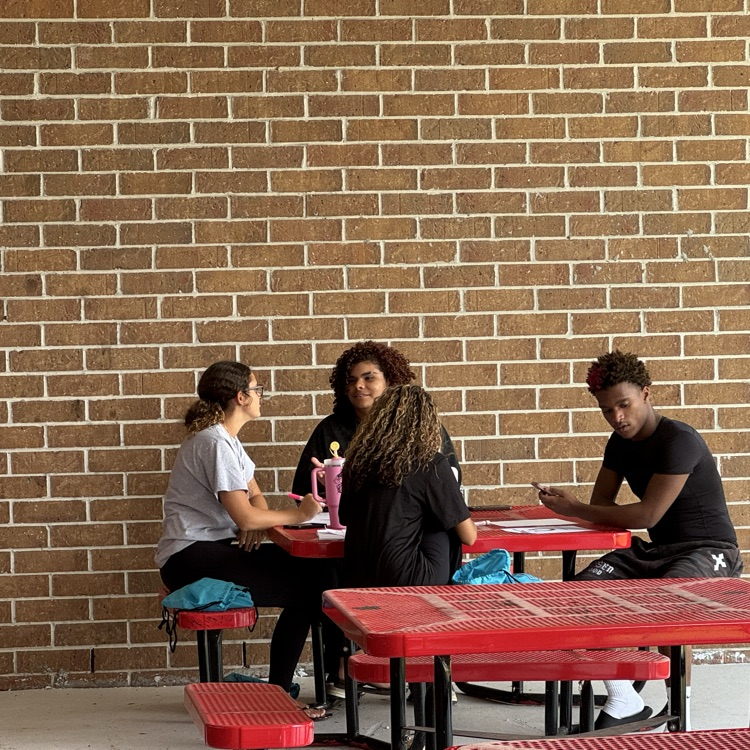 link crew