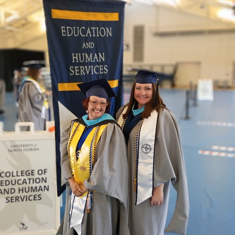 UNF graduates