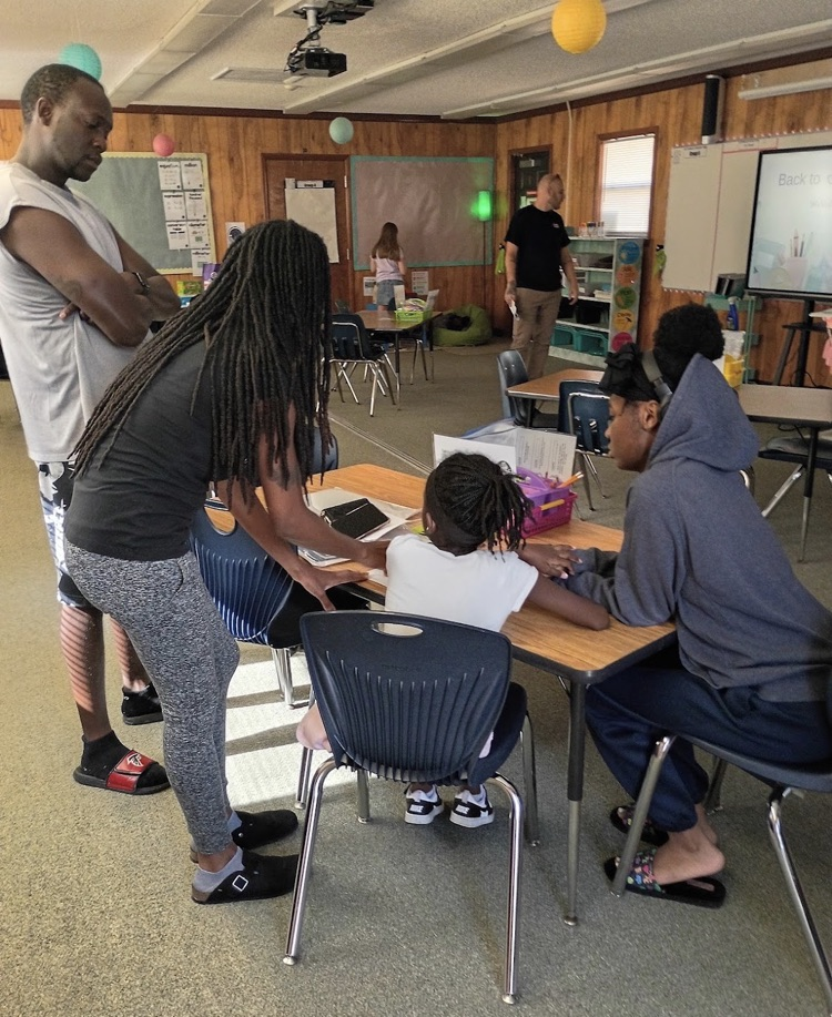 Students, Family, Staff, and Community partners at Meet the Teacher event