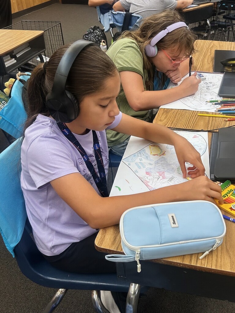 Time-traveling through the ages with Mrs. Creswell’s World History crew! 🧭✨ We’re mapping out major historical events—and putting a whole lot of heart into it. 🗺️❤️