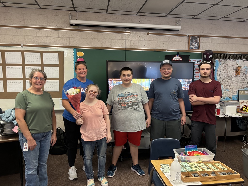 2026-2027 School-Related Employee of the Year - Kelly Cook