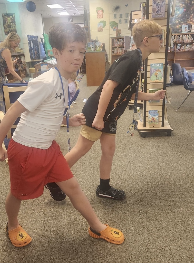 📚 Big kid energy meets big book energy!  Our 6th graders were practically bursting through the library doors to hunt down their next great read. Safe to say the love of reading is alive and thriving with our oldest Manatees! 🦛✨