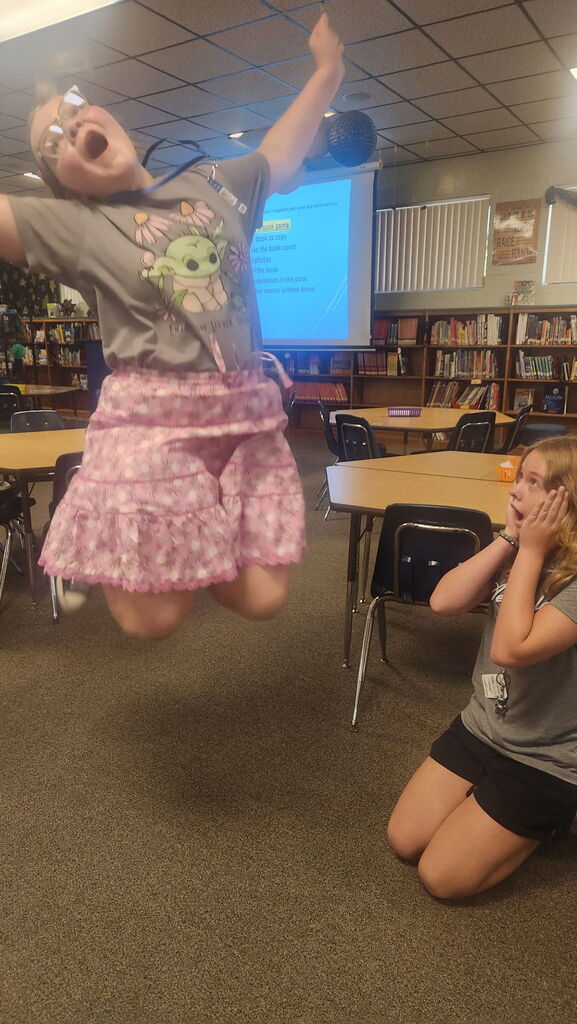 📚 Big kid energy meets big book energy!  Our 6th graders were practically bursting through the library doors to hunt down their next great read. Safe to say the love of reading is alive and thriving with our oldest Manatees! 🦛✨