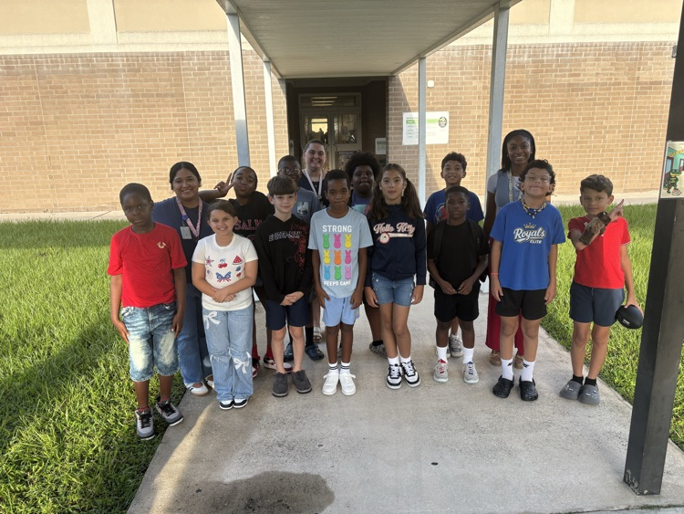 Students and Staff in Red, White and Blue for 9/11 Heros’ Day 